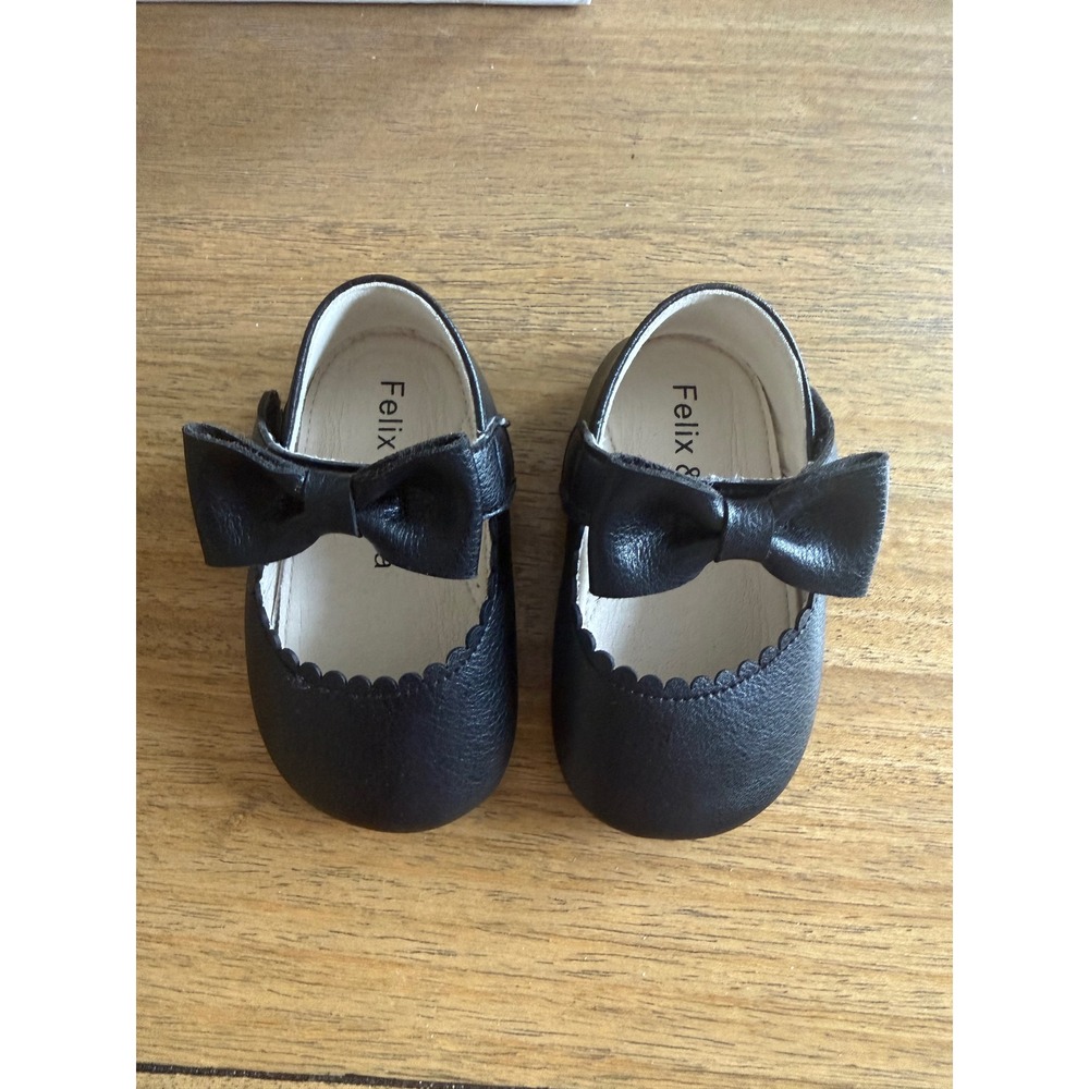 Felix & Felix Black Faux Leather Bow Mary Jane Crib Shoes Toddler Infant Size 5